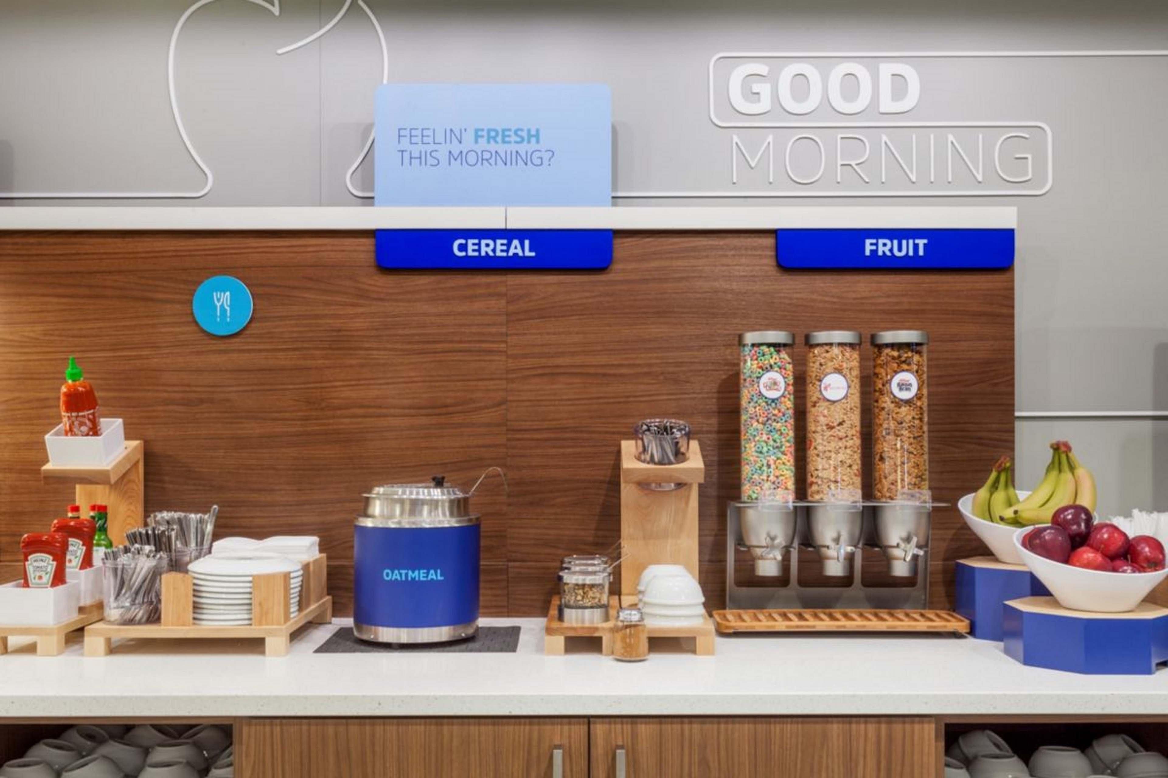 Holiday Inn Express & Suites Cleveland By Ihg Extérieur photo