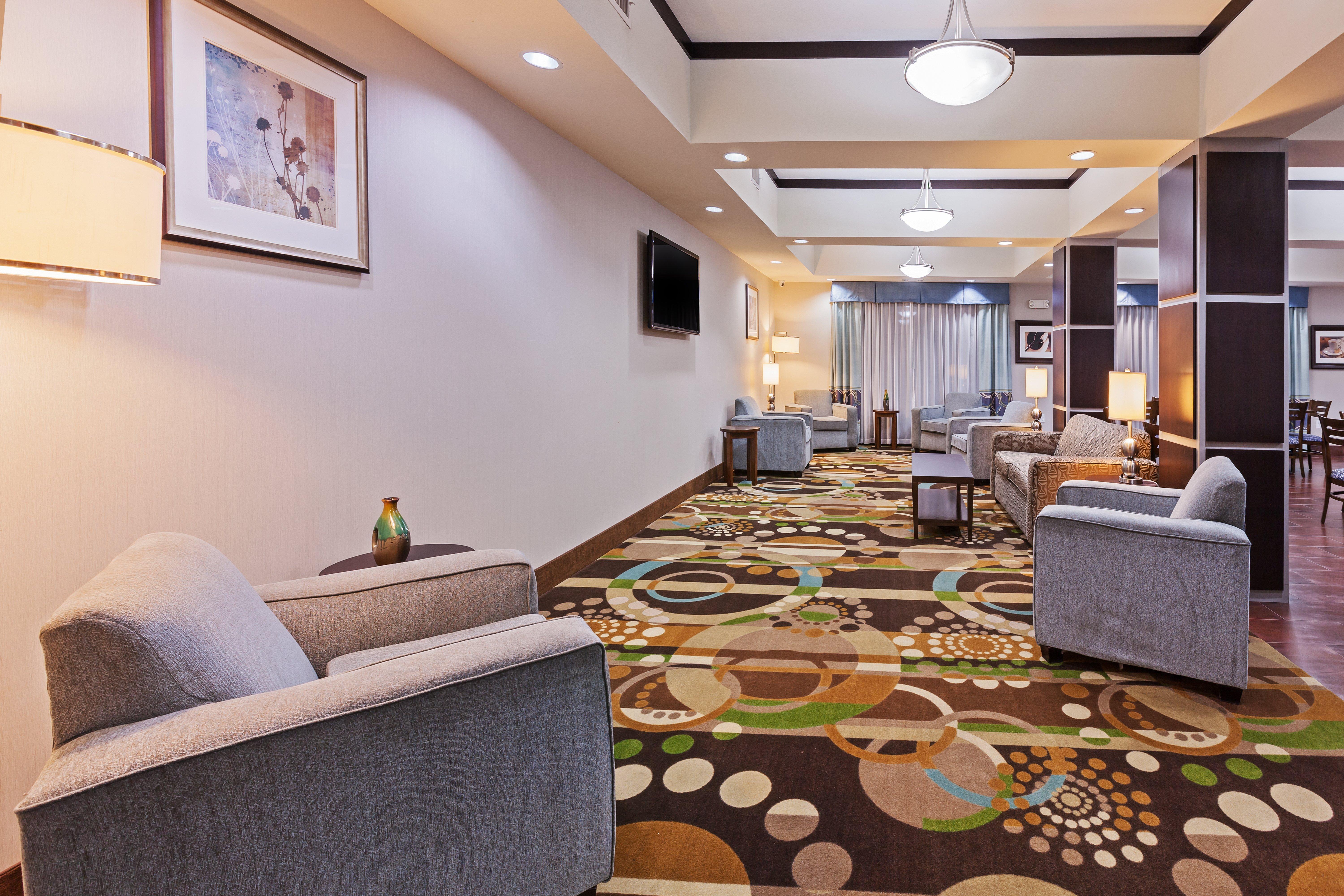 Holiday Inn Express & Suites Cleveland By Ihg Extérieur photo