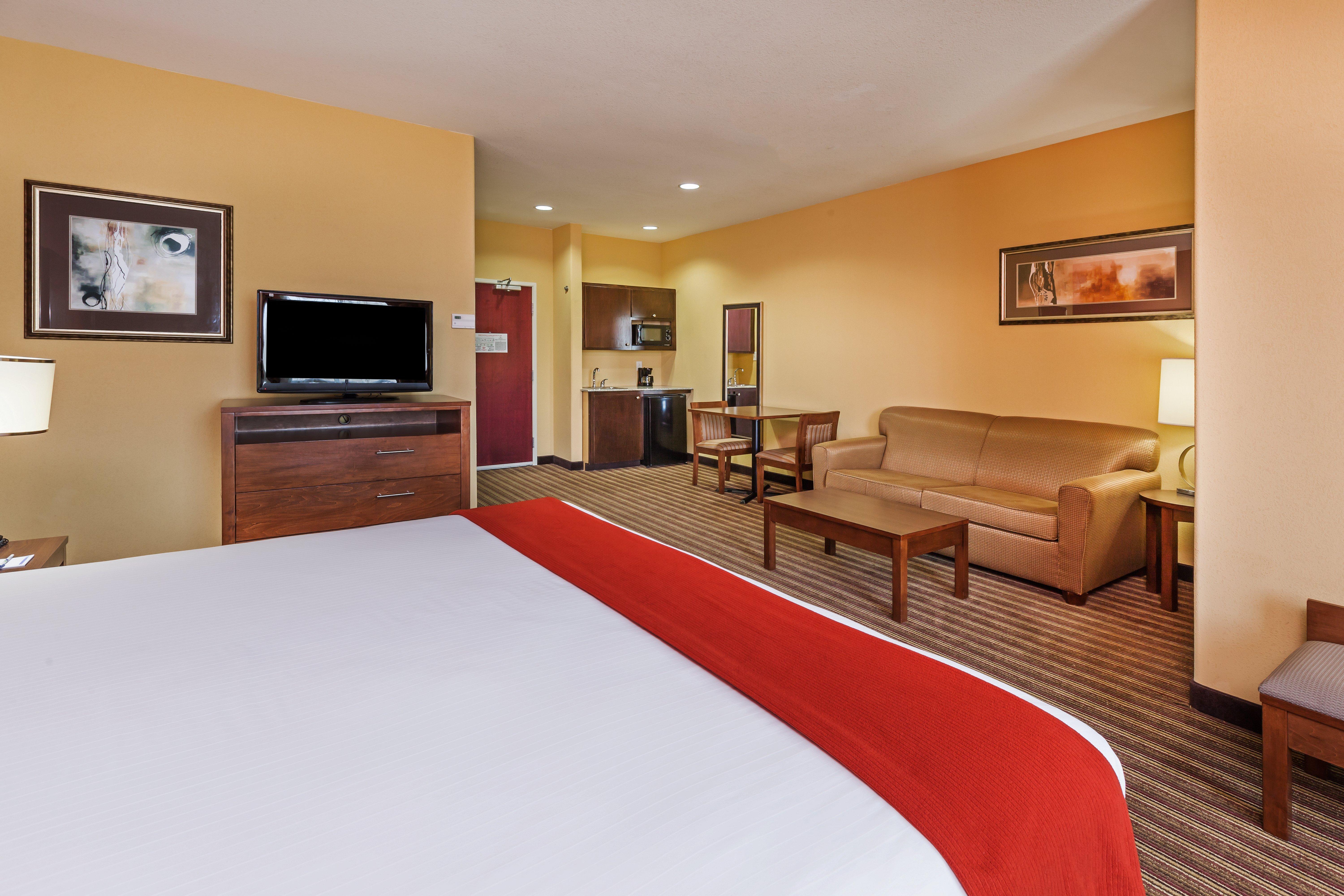 Holiday Inn Express & Suites Cleveland By Ihg Extérieur photo