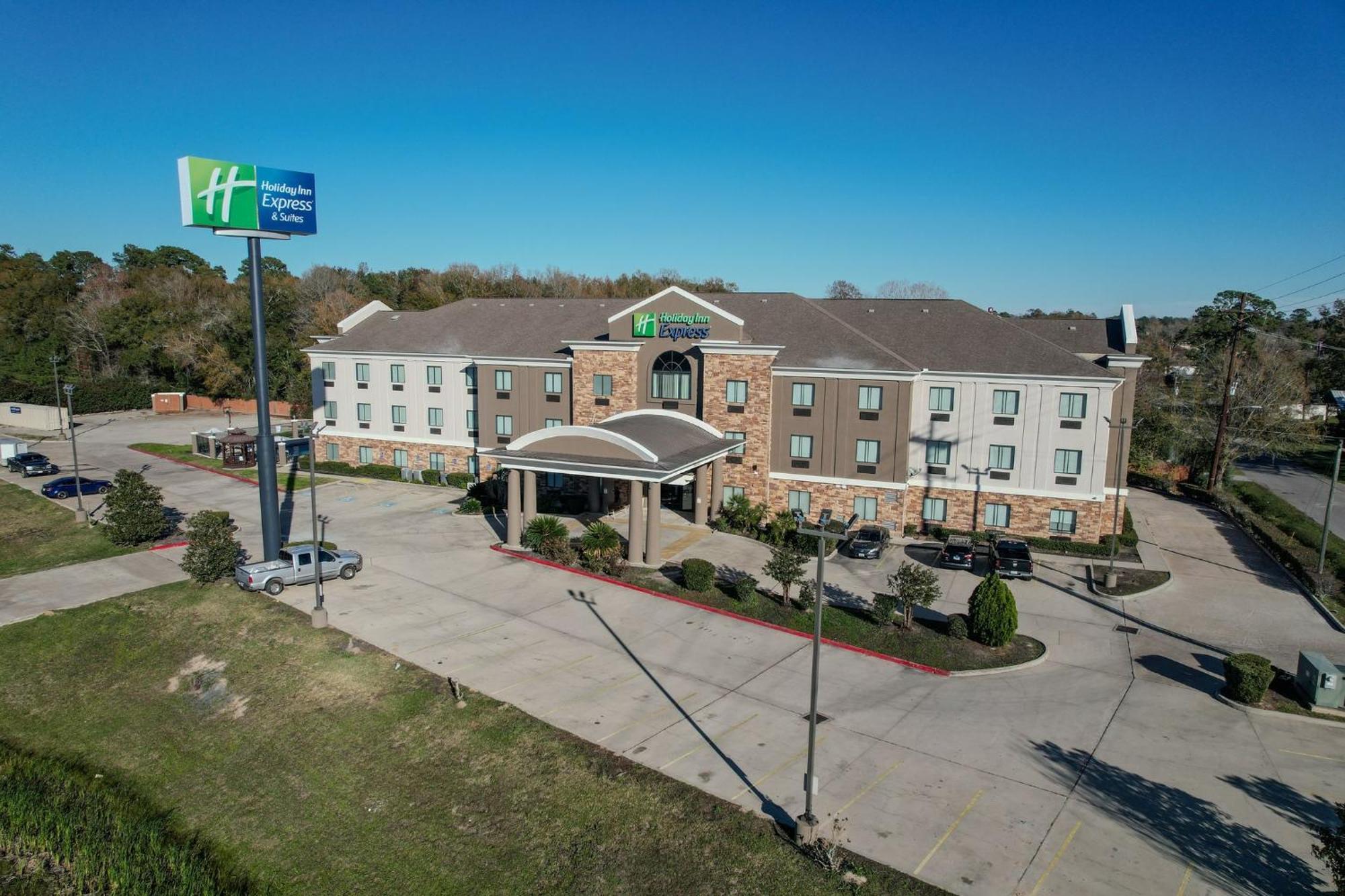 Holiday Inn Express & Suites Cleveland By Ihg Extérieur photo