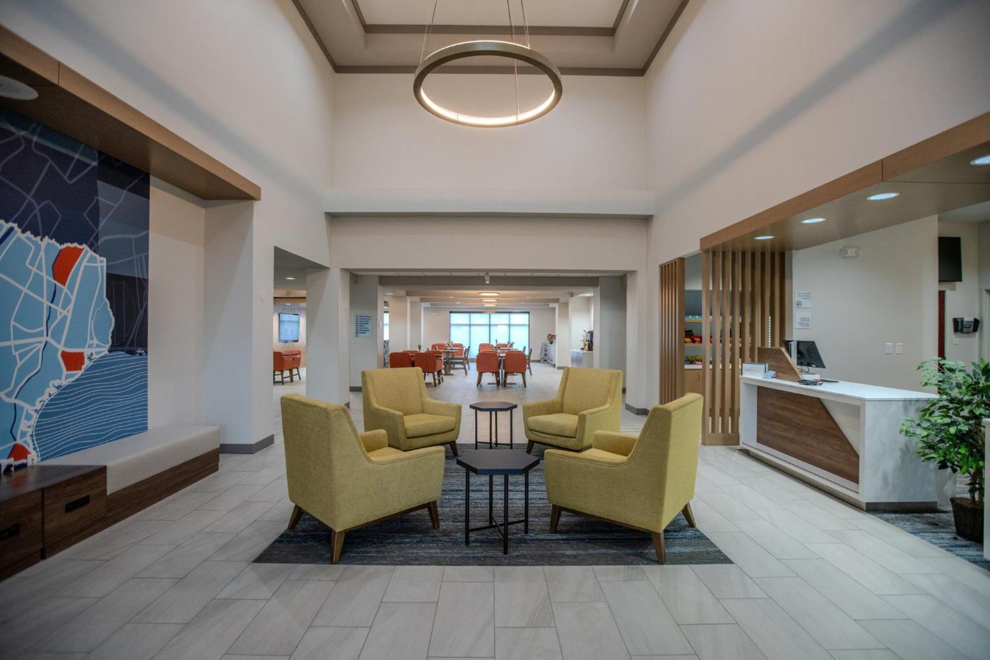Holiday Inn Express & Suites Cleveland By Ihg Extérieur photo